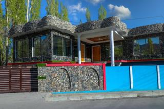 Royal Brangsa Guest House - Skardu - 0