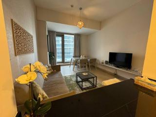 1BR Apt Sparkle Tower Marina Dubai - Dubai - 0