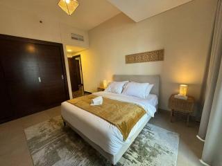 1BR Apt Sparkle Tower Marina Dubai - Dubai - 5