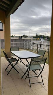Maison entière avec terrasse barbecue et jardin - Nimes - 9