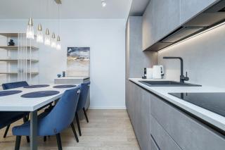 Dream Stay - Modern Design Apartments with Balcony & Free parking - 4