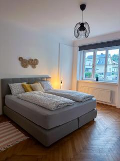 City Retreat 13 1 - 8