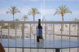 Precioso apartamento en 1º linea de la Playa de Gandía SOLO FAMILIAS - Playa de Gandia - 0