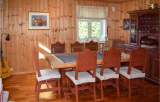 Nice Home In Berg I Østfold - Dale - 6