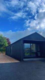 "Deerpark Villa - Sleeps 8, Views of The Rock & Cashel Palace Hotel" - Cashel - 1
