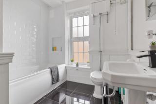 Tower Bridge Hideaway - Whitechapel - 3