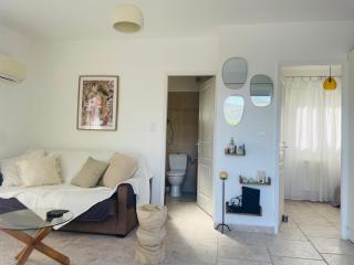 LOGEMENTS ACCÈS PISCINE - T2 Résidence Serena - 6