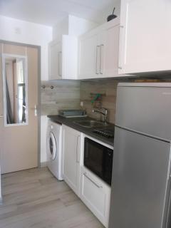 APPT 2 PIECES 21m2 + TERRASSE 26m2 REF 4052 - Le Castellas - 1