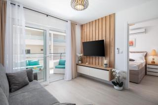 Elvin Apartment with sea view - Promajna - 8