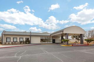 Quality Inn Gainesville - 8