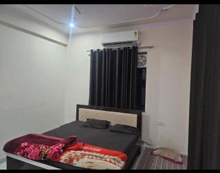 Krishna Guest House - 2
