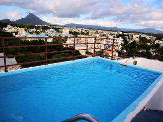 Le Vergers vue sur mer apartment privée de vacances d'été avec piscine et ascenceur proche de la plage flic en flac - Flic-en-Flac - 0