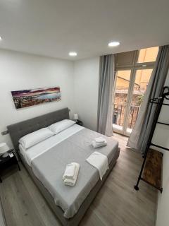 NA City Rooms - Naples - 8