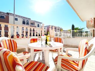 Sunny Blue Home - near Pools, Beach and Golf - 6