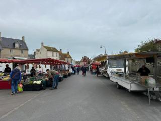 Charmant T2 rénové à 300m de la plage avec parking privé à Courseulles-sur-Mer - FR-1-746-3 - Courseulles-sur-Mer - 1