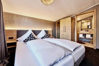 Deluxe Apartment Zugspitze Ehrwald mit Pool, Sauna, direkt am Golfplatz - Ehrwald - 7