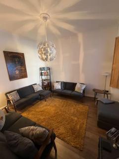 Cwtch for couples - in the heart of Tenby town - 8