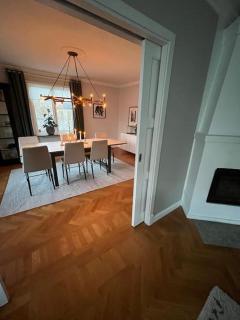 Central villa, nära till allt! - Kungälv - 1