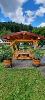 Gîte l'échappée étoilée et son jacuzzi privatif - 4