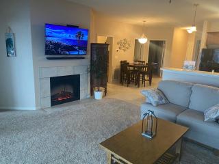 Beautiful Lakeside Oasis - Rocky Mount - 8