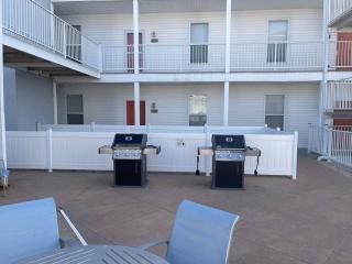 Beautiful Lakeside Oasis - Rocky Mount - 5