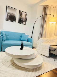 Cozy Southampton apt with free parking - 9