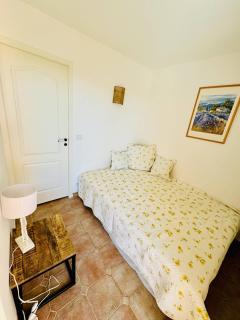 14447 Trois pièces avec piscine dans une résidence de standing - 4