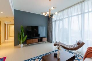 Stylish and Cozy l Park View l Next to Mall - 9