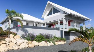 Villa Rêve Indigo, vue mer, piscine à débordement, luxe, près des plages et du centre - 9