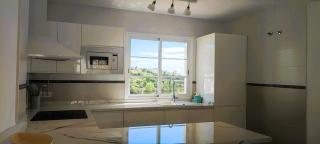 Penthouse with Hot Tub and Air Conditioning Offering Breathtaking Panoramic Mountain and Sea Views - Cómpeta - 4