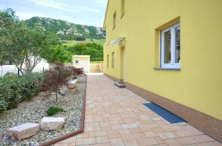 Apartments Sara & Kiki - 4