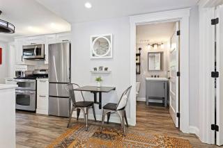 Piedmont Park Pool-Side Retreat - Atlanta - 1