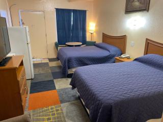 Relax Inn Goldthwaite - 3