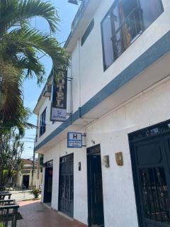 HOTEL LAS PALMAS - 0