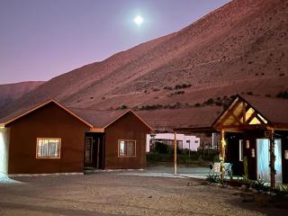 Cabañas Vicuña Cielo de Peralillo - Valle de Elqui - 2