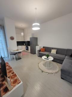 Square 21 Number 6 - 0