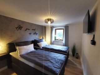 Ferienwohnung Gartenblick mit Pool und Kinderspielplatz - 8