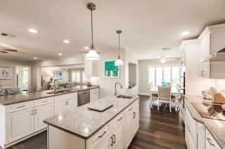 Spacious Waterfront Escape with Sun-Soaked Pool and Dock - Punta Gorda - 6