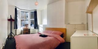 City center spacious bedrooms - 3