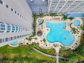 Sunshine Oasis - Orlando Lakefront Luxury - 9
