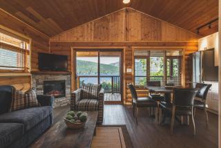 Wild Renfrew Seaside Cottages - Port Renfrew - 7