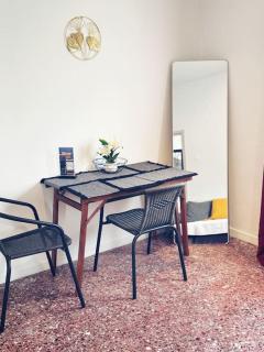 House with Garden in Loutsa - Artemida - 3