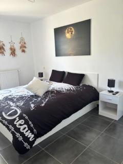 Villa avec jacuzzi - 3 chambres - 1