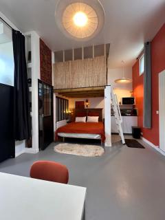 ORANGE STUDIO WITH 24/24 ACCESS - Bois-Colombes - 4