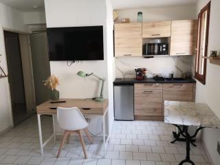 Studio meublé IM Avignon-Carmes - Avignon - 0