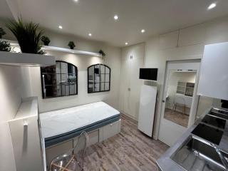 Studio Exceptionnel au Marais - París - 4