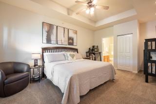 Elevator Access - Walk-in Shower - Close To 76 Strip - FREE TICKETS INCLUDED - RL8-11B - 0