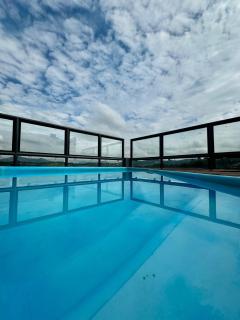 Cobertura com Piscina e Vista Encantadora - São Lourenço - 9