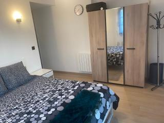 Suite parentale 20 m2 avec SDB à 15min de Disney - 0
