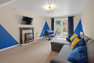Luxurious 2-Bedroom Haven in Vibrant Robinhood: Ideal for Business or Leisure Stay - Nottingham - 0
